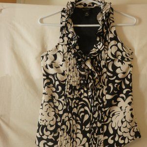 NEW w/o tag--White House/ Black Market Blouse